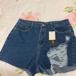 Pretty little thing shorts
